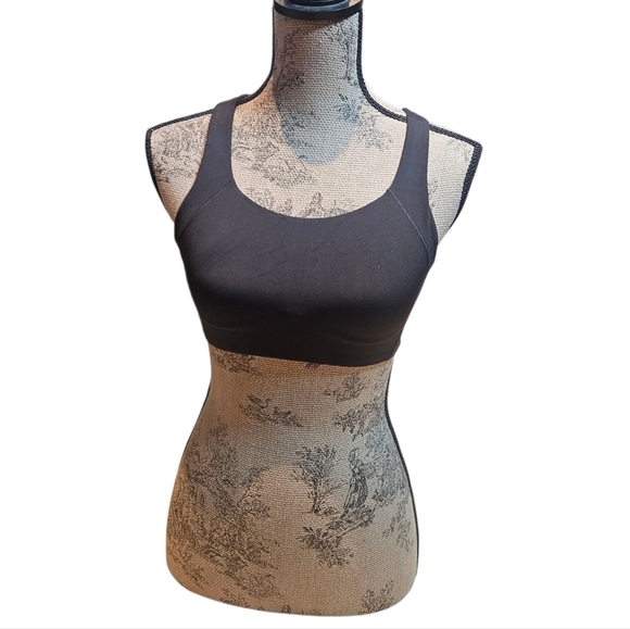 Calia by Carrie Underwood Black Sports Bra Hook Closure Molded Cups size XS - Picture 3 of 11